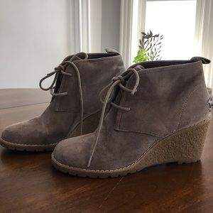 GH Bass & Co Cali Wedge bootie